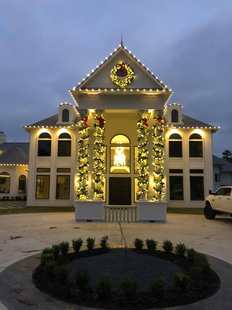 Expert LED Christmas Light Installation In Todd Mission, TX